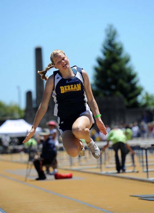 2010 NCS-MOC-241.JPG - 2010 North Coast Section Finals, held at Edwards Stadium  on May 29, Berkeley, CA